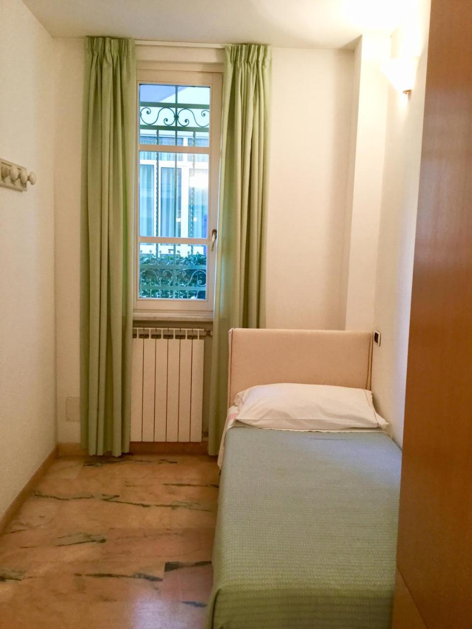 La Villetta Appartamenti Per Vacanze Finale Ligure Luaran gambar