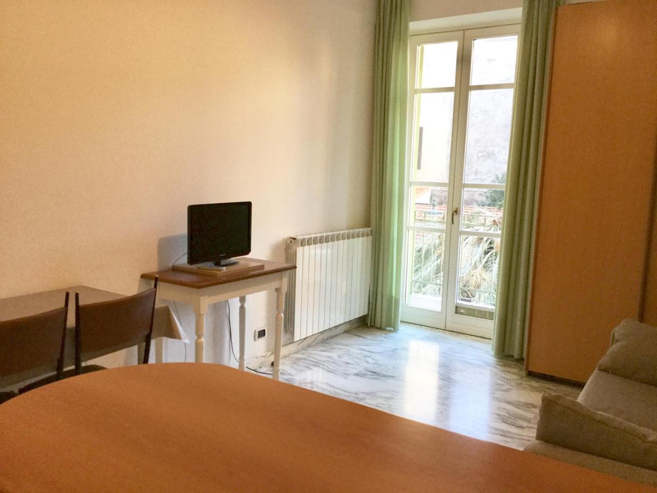 La Villetta Appartamenti Per Vacanze Finale Ligure Luaran gambar